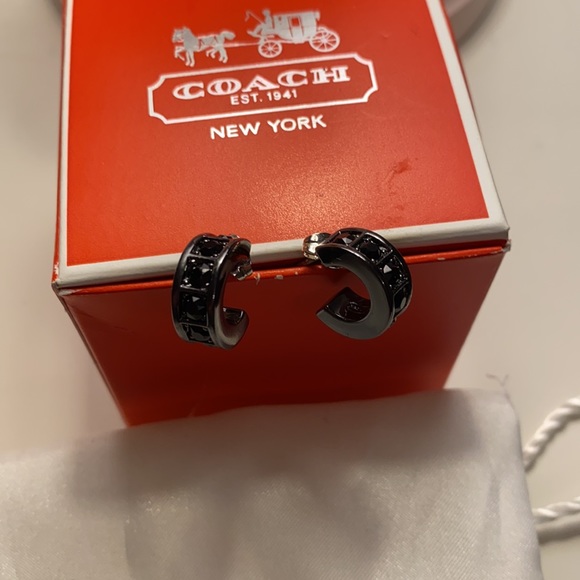 COACH earrings - Picture 7 of 8